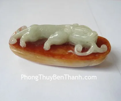 Mặt tỳ hưu PT lưng điểm ngọc A+++(40,97gr) (GCN-1666 FS6629-F2-6596