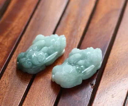 Mặt tỳ hưu PT lưng điểm ngọc A+++(41.18gr) (GCN: 1675) FS6629-F1-6630